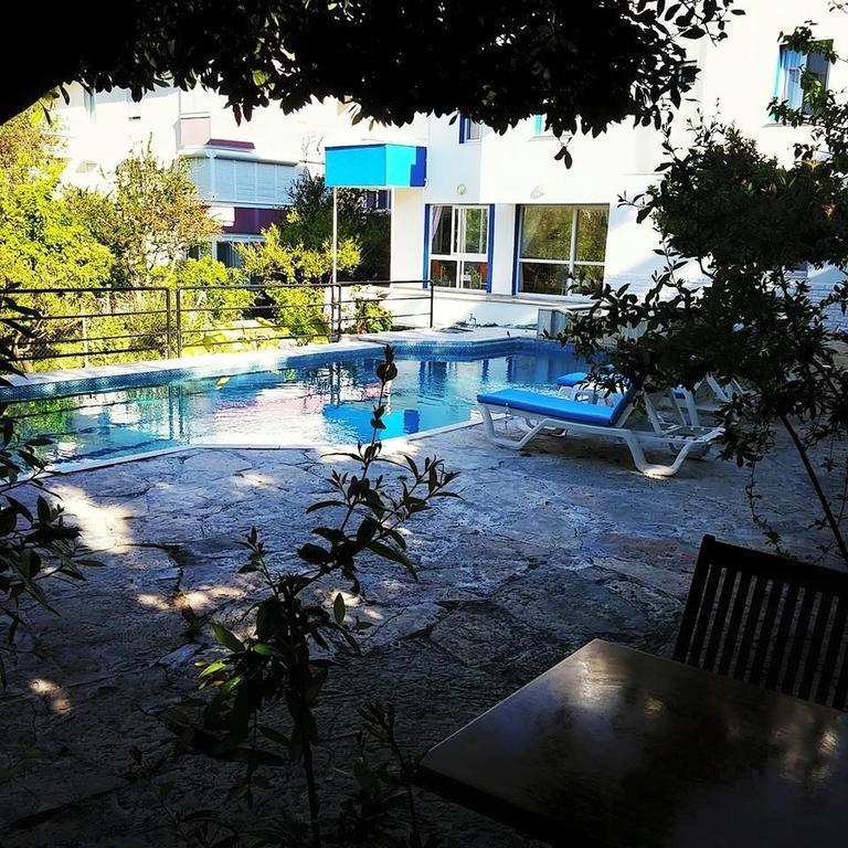 Parla Apart Hotel Çeşme エクステリア 写真