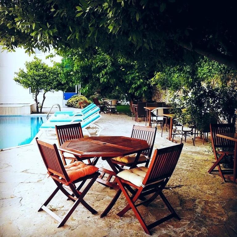 Parla Apart Hotel Çeşme エクステリア 写真