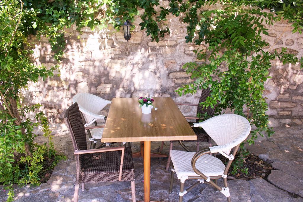 Parla Apart Hotel Çeşme エクステリア 写真