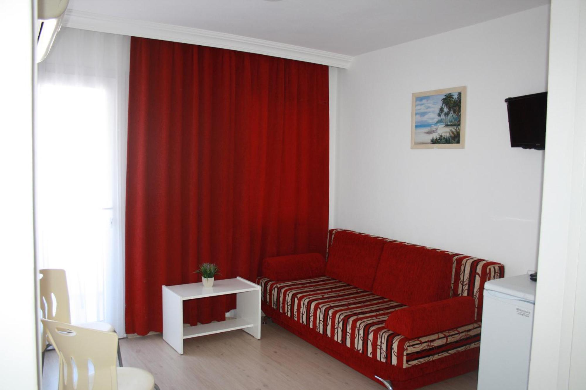 Parla Apart Hotel Çeşme エクステリア 写真