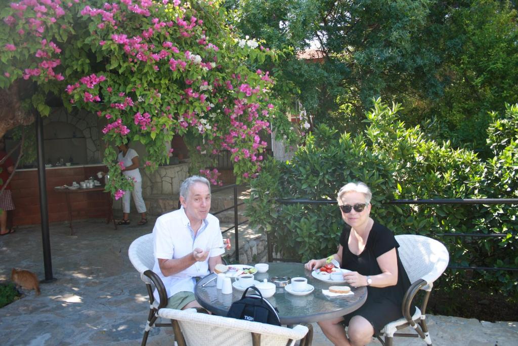 Parla Apart Hotel Çeşme エクステリア 写真