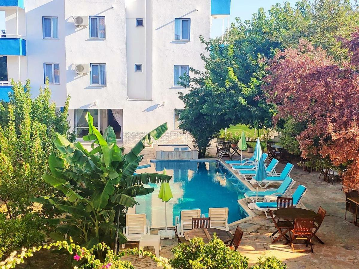 Parla Apart Hotel Çeşme エクステリア 写真